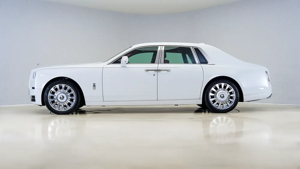 Phantom Standard | AED 20,659 PM | Up to 3 Years Unlimited Warranty | GCC - Image 10
