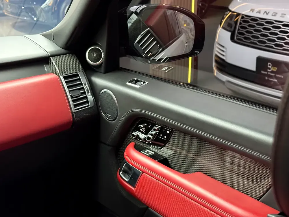 Land Rover Range Rover SV 2019 European Specs - Image 12