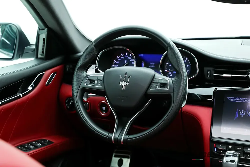 2020 Maserati Quattroporte GTS GranSport | GCC | Service Contract | Smooth Condition | Twin-Turbo V8 - Image 13