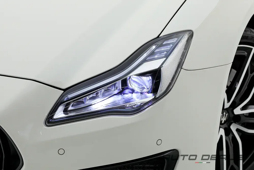 2020 Maserati Quattroporte GTS GranSport | GCC | Service Contract | Smooth Condition | Twin-Turbo V8 - Image 7