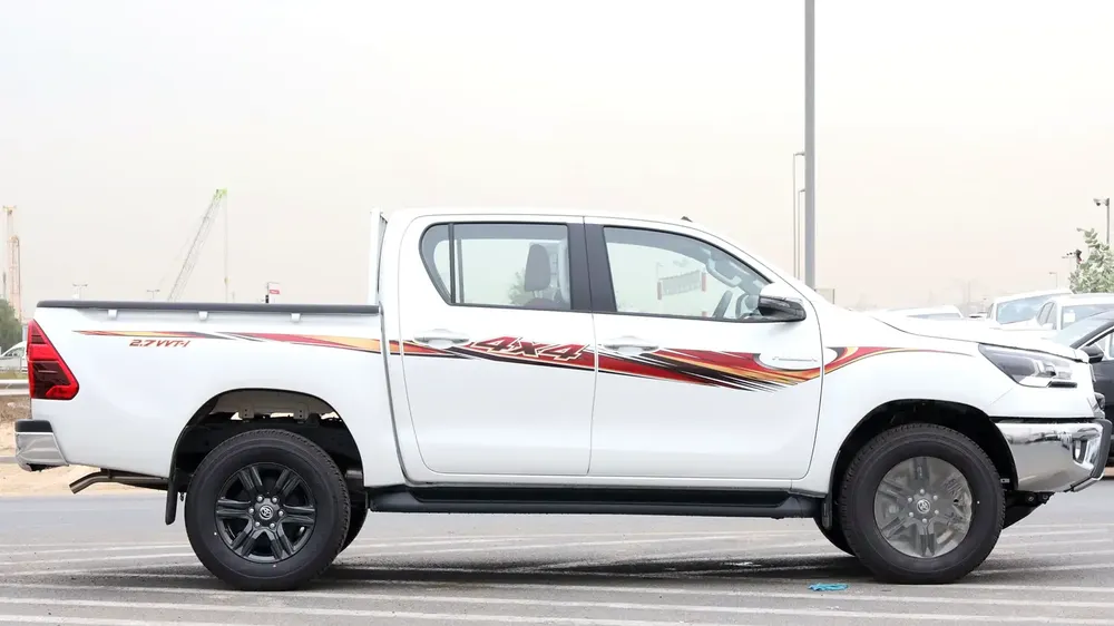 TOYOTA HILUX SR5 GLXS-G 2.7L A/T 2026 - Image 5