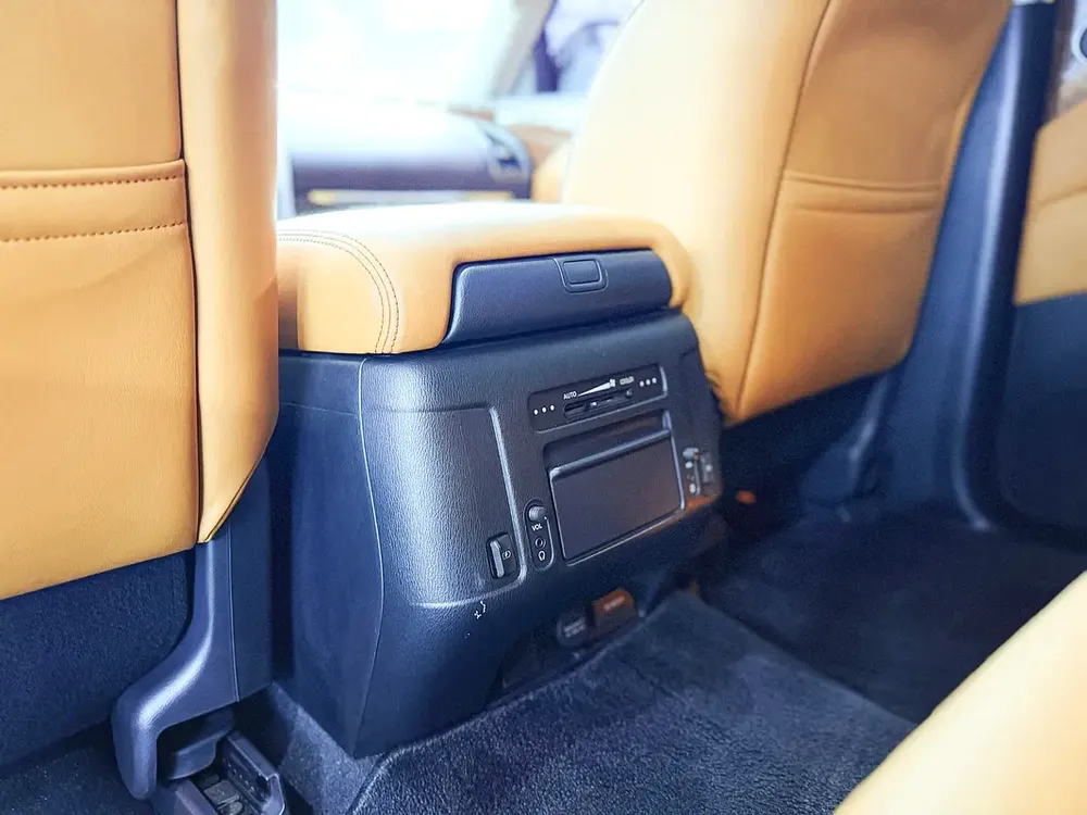 AED 1,800 // 20%DP // 2019 Nissan Patrol SE // *FREE*: Insurance; Registration; Tinting; Salik Tag - Image 14