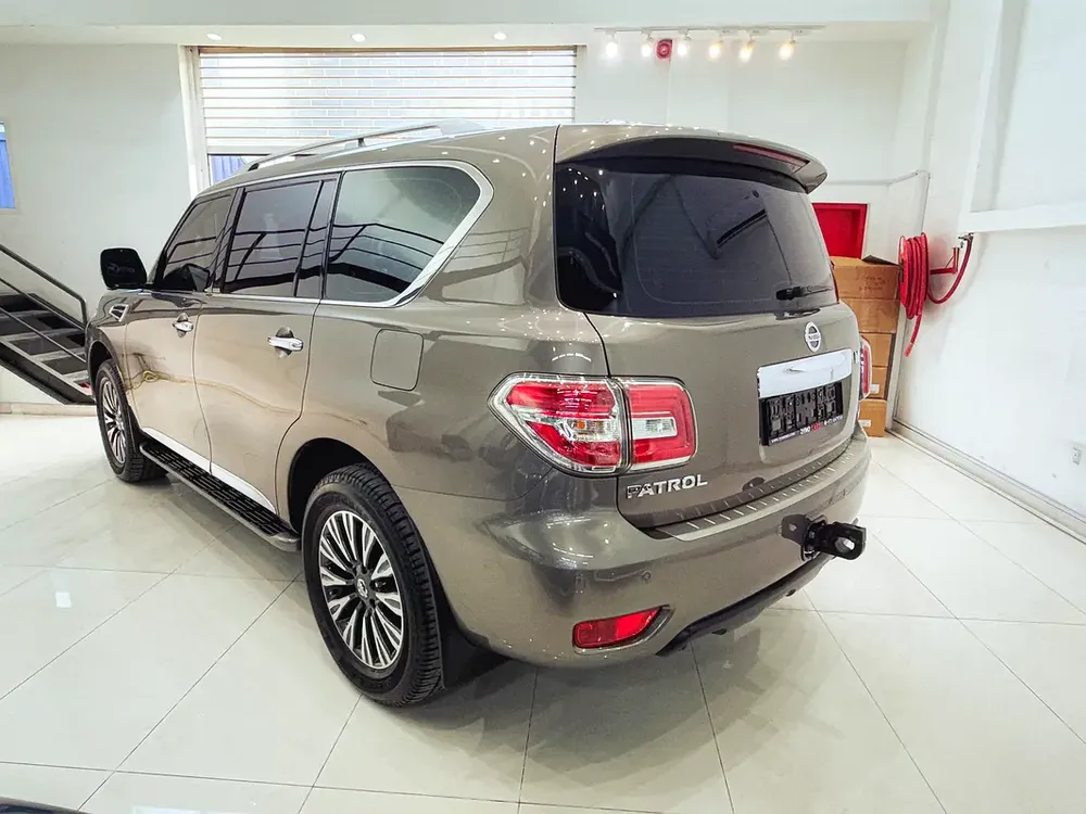 AED 1,800 // 20%DP // 2019 Nissan Patrol SE // *FREE*: Insurance; Registration; Tinting; Salik Tag - Image 7