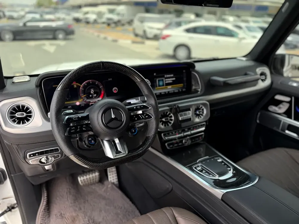 2024 Mercedes-Benz G-Class G 63 AMG - Korean Specs - Brand New - Image 14