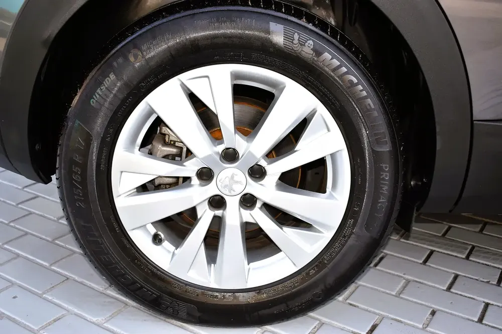 FROM 1,069 PM. MANUFACTURER WARRANTY - Image 16