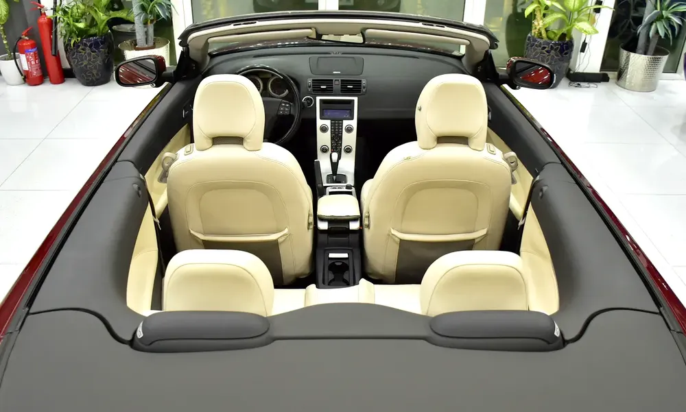 EXCELLENT DEAL for our Volvo C70 T5 ( 2011 Model ) in Red Color GCC Specs - Image 10