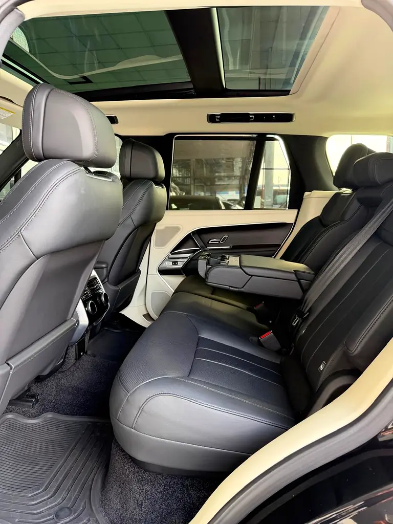 RANGE ROVER - P530 SE - VOGUE - Image 9
