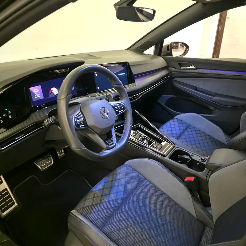 Volkswagen Golf R Performance Edition 2024 | GCC Specs | Brand New - Image 10
