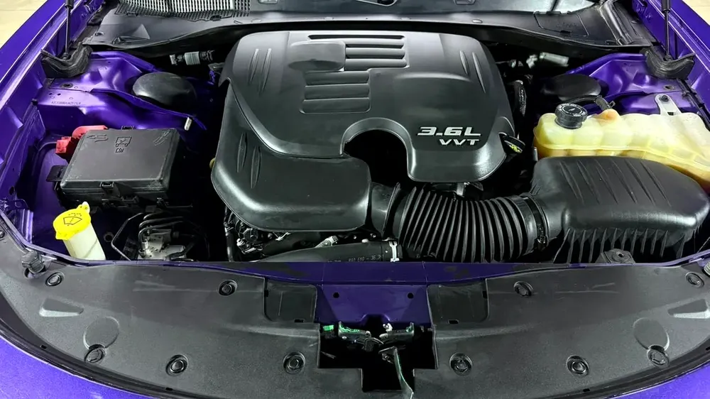 Dodge Charger SXT 2018 | American Specs | Well Maintained - Image 15