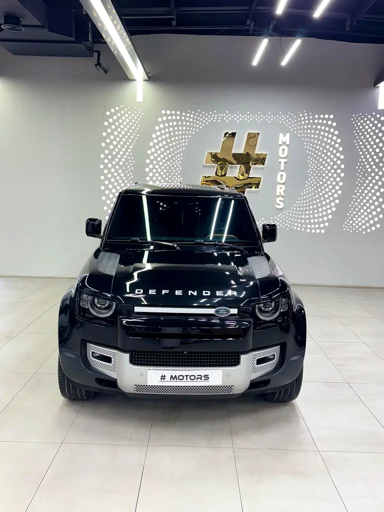 Defender V6 HSE - Image 12
