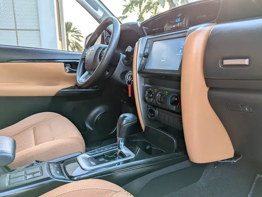 Toyota Fortuner | DIESEL |2023 | GCC Specs | Reliable Family SUV - Image 9