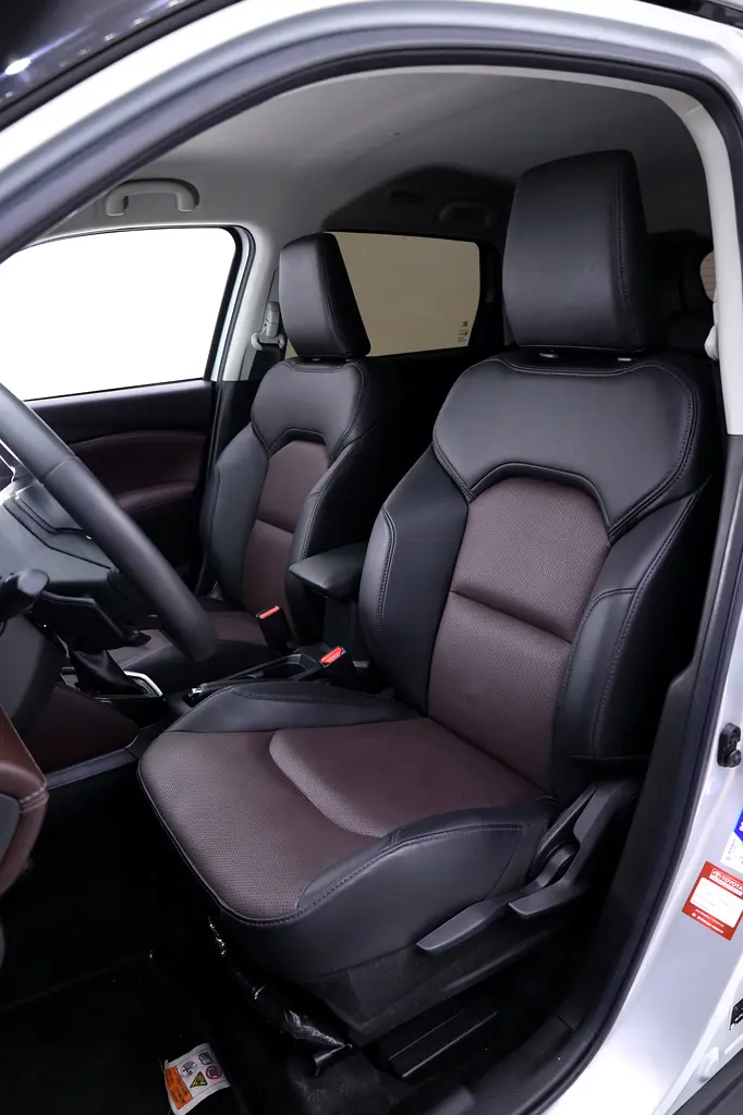 Toyota Urban Cruiser GLX - GCC - PERFECT CONDITION - Image 5