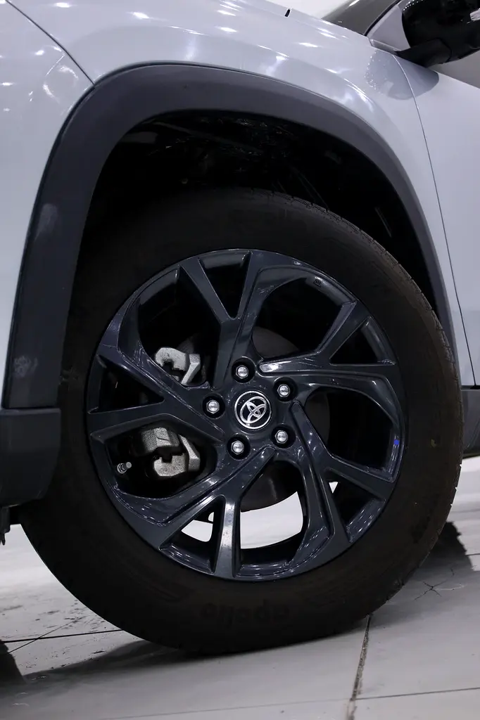 Toyota Urban Cruiser GLX - GCC - PERFECT CONDITION - Image 6
