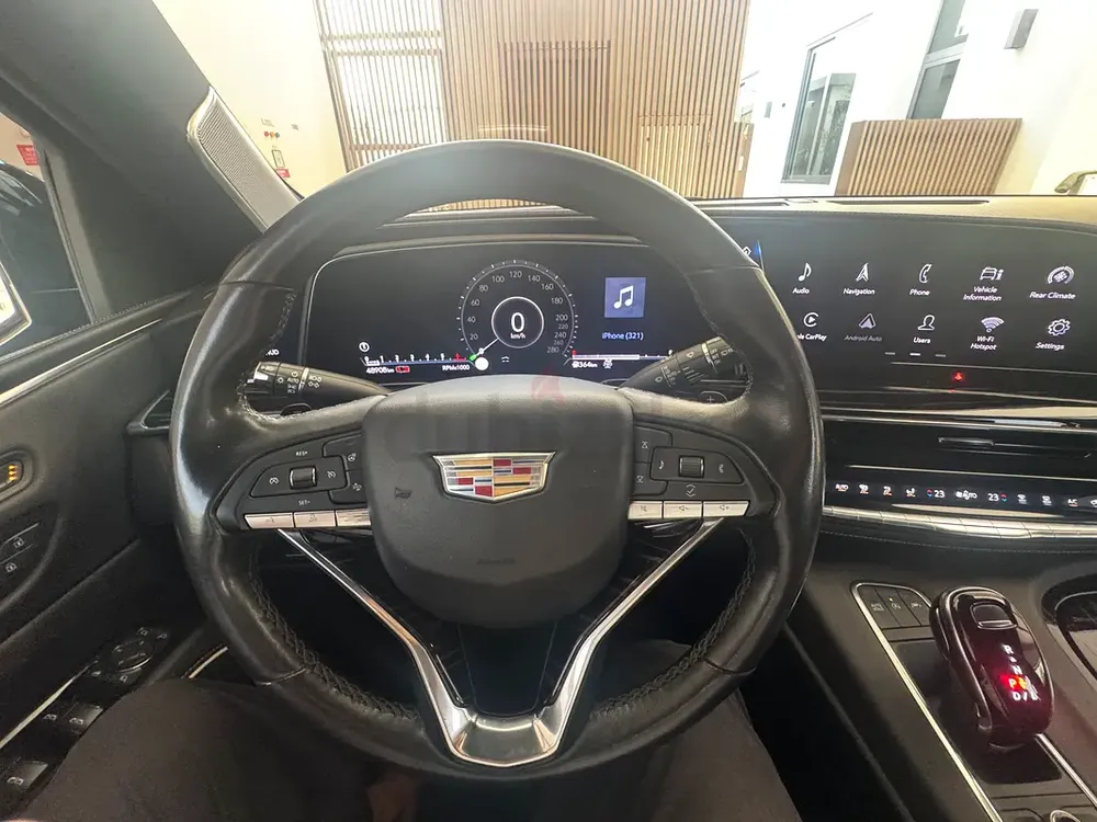 Cadillac Escalade sport full option - 2022 model - Image 7