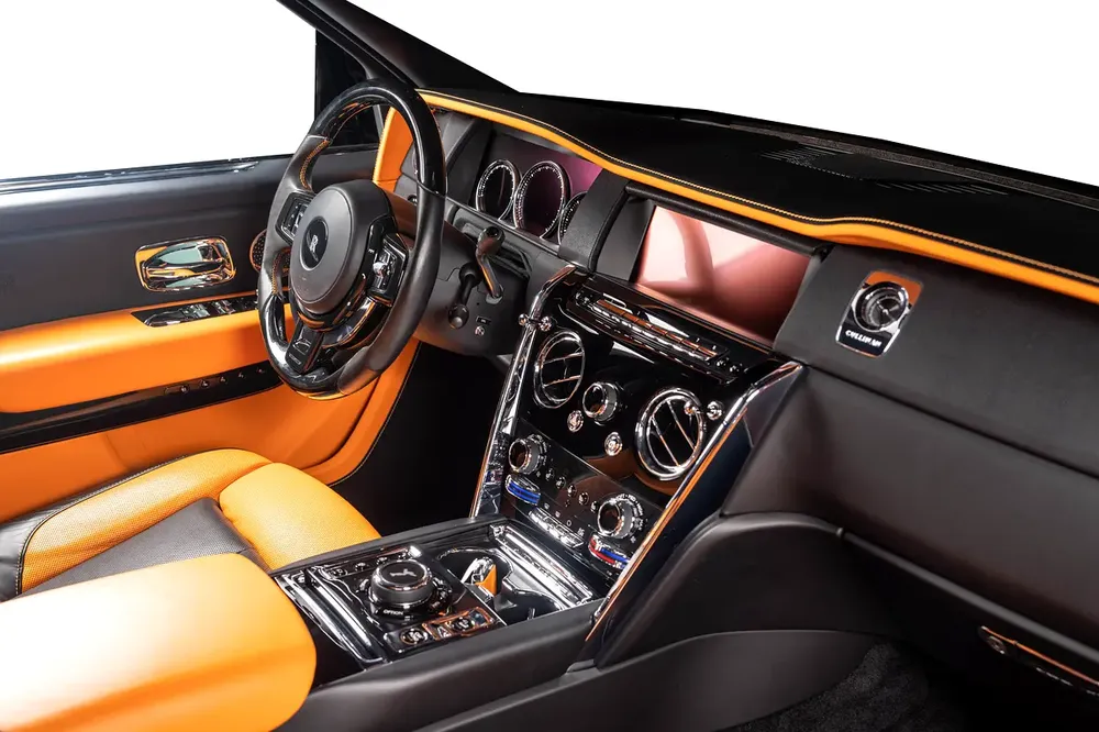 2020 I ROLLS ROYCE I CULLINAN I MANSORY KIT I TWO TONE INTERIOR I FULLY LOADED I IMMACULATE CAR - Image 11
