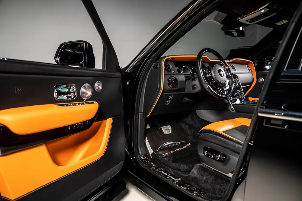 2020 I ROLLS ROYCE I CULLINAN I MANSORY KIT I TWO TONE INTERIOR I FULLY LOADED I IMMACULATE CAR - Image 12