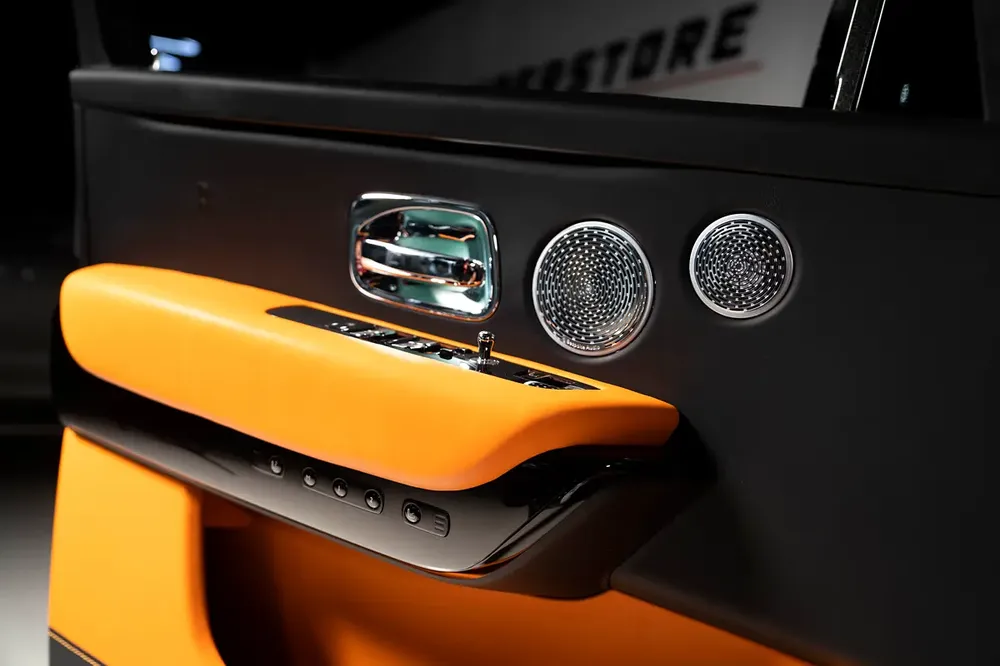 2020 I ROLLS ROYCE I CULLINAN I MANSORY KIT I TWO TONE INTERIOR I FULLY LOADED I IMMACULATE CAR - Image 18