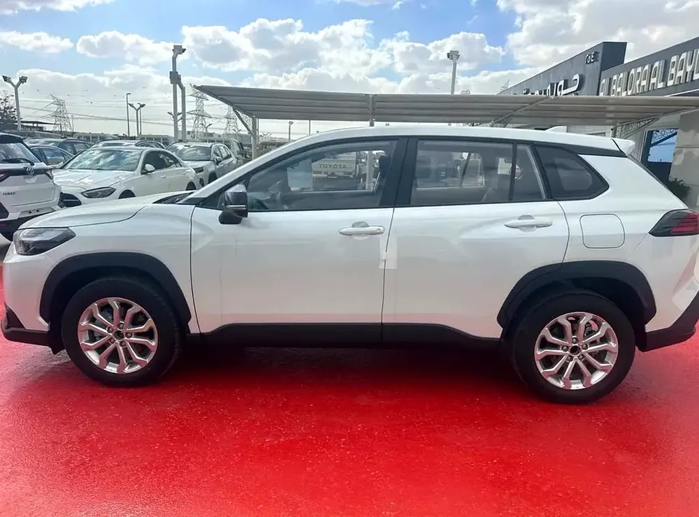 Toyota Frontlander 2025 - electrical seat - auto trunk- leather seat - 360 camera - Image 8