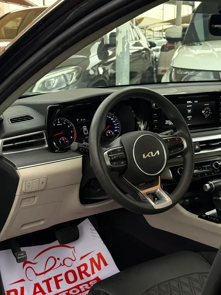 Kia K5 model 2023 gcc original paint كيا كي ٥ موديل ٢٠٢٣ خليجي صبغ وكالة - Image 16