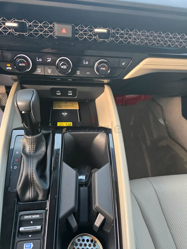 2024 Honda Accord e:HEV EXL - GCC Specs - Image 13