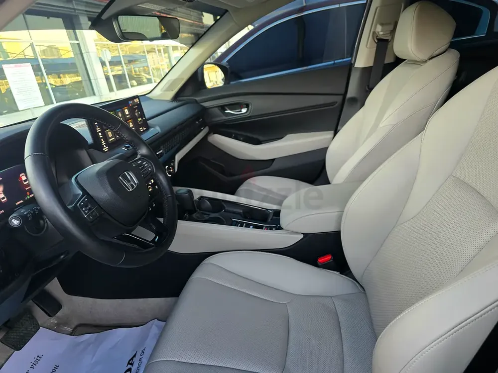 2024 Honda Accord e:HEV EXL - GCC Specs - Image 18