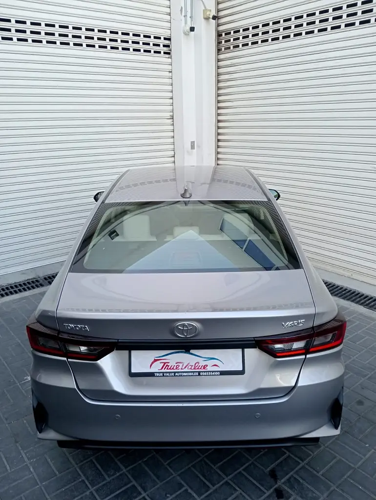 2023 Toyota Yaris SE - GCC Specs - Like New! - Image 12