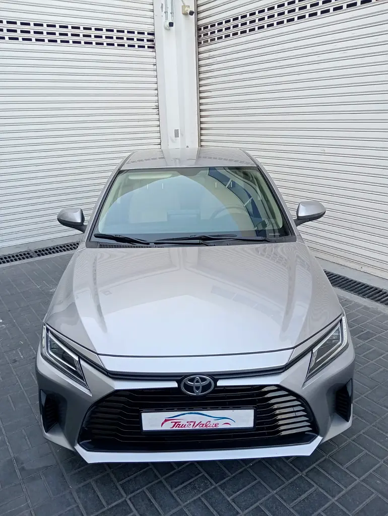 2023 Toyota Yaris SE - GCC Specs - Like New! - Image 17