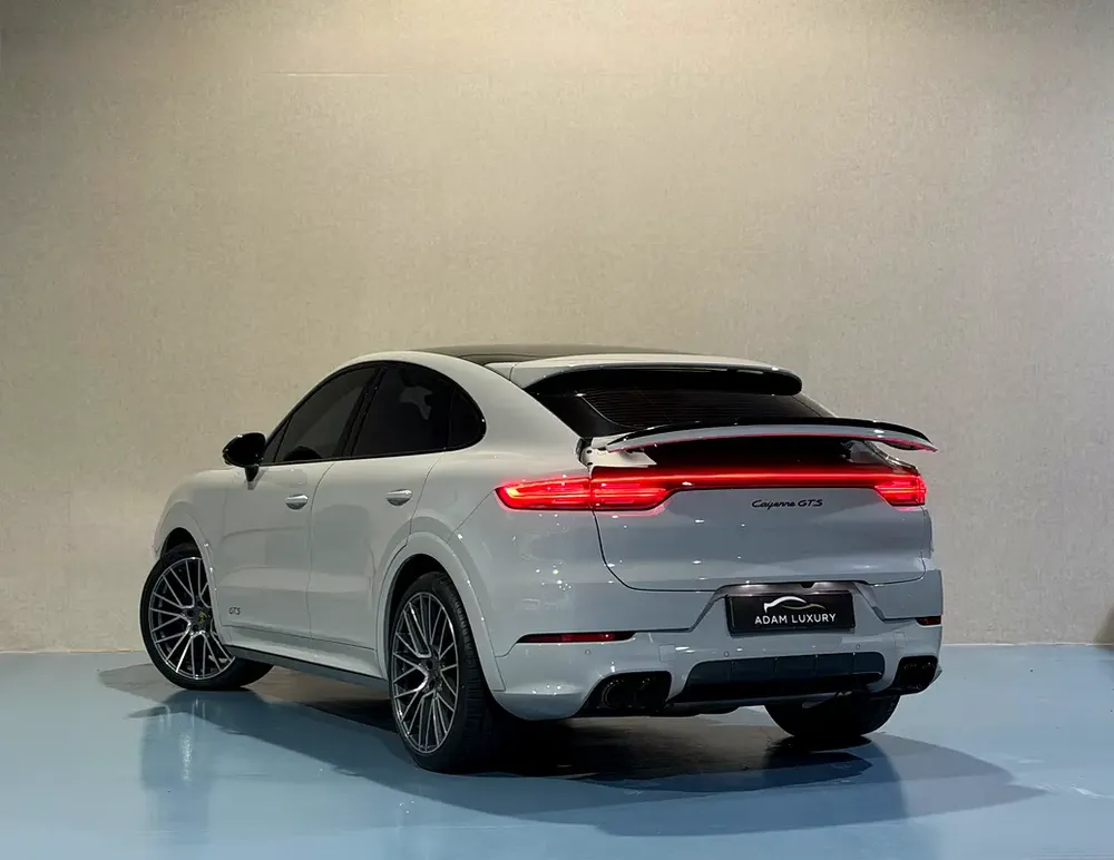 PORSCHE CAYENNE COUPE GTS 2022 GCC FHS - Image 4
