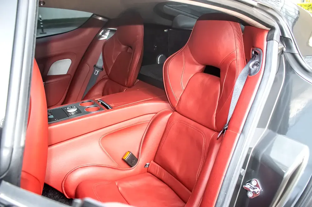Aston Martin Rapide Standard 2017 GCC Specs - Image 12