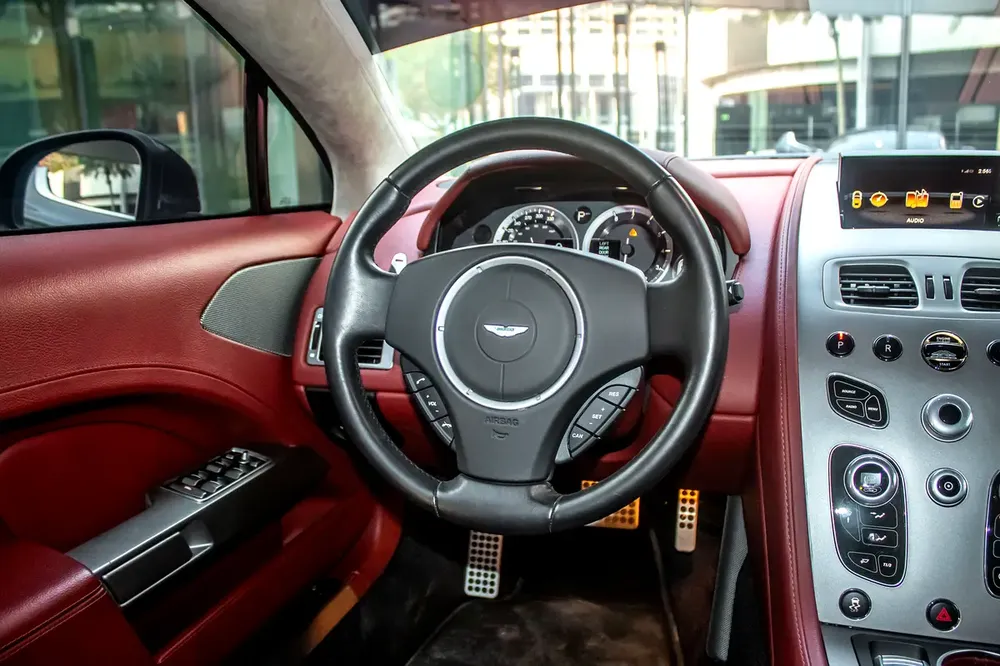 Aston Martin Rapide Standard 2017 GCC Specs - Image 14