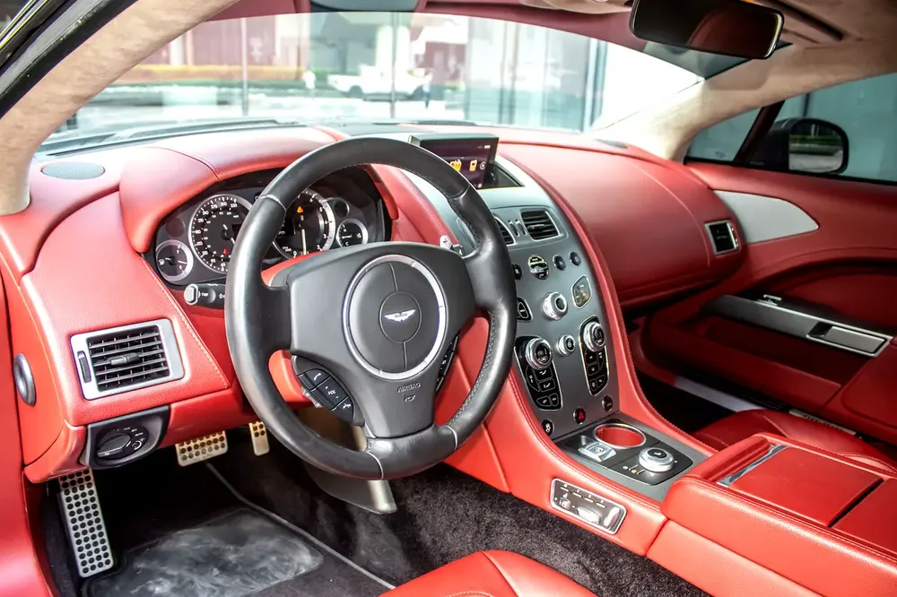 Aston Martin Rapide Standard 2017 GCC Specs - Image 16