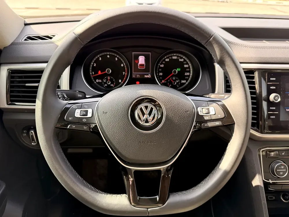 Volkswagen Teramont SE V6 3.6 2019 Model GCC Specs With Full Service History In Perfect Condition - Image 14