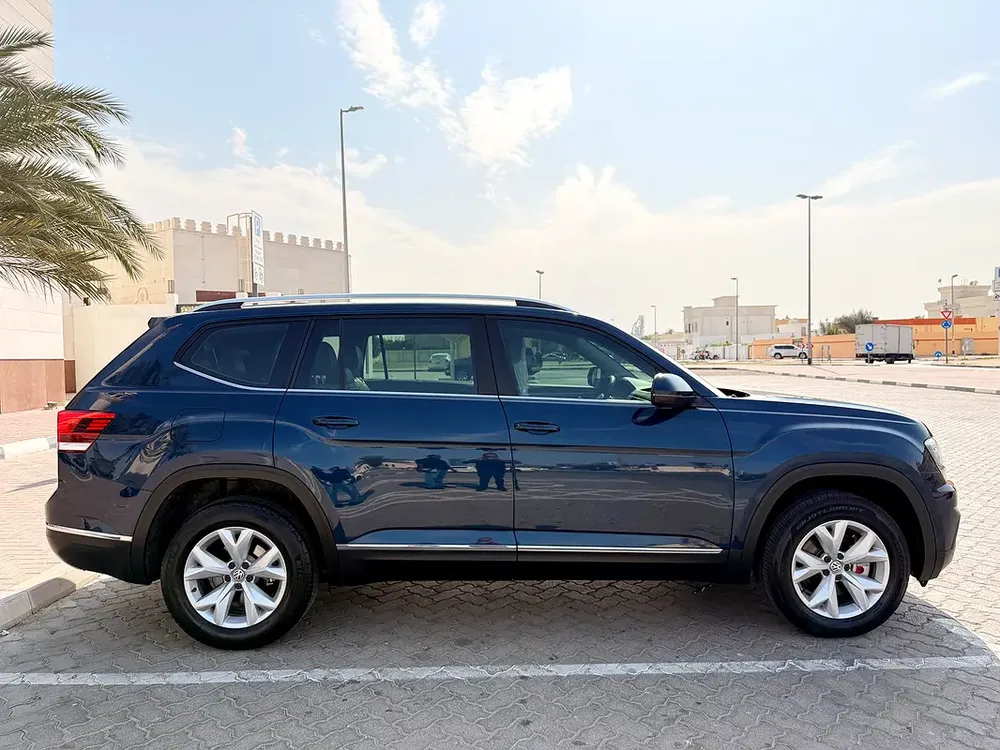 Volkswagen Teramont SE V6 3.6 2019 Model GCC Specs With Full Service History In Perfect Condition - Image 4