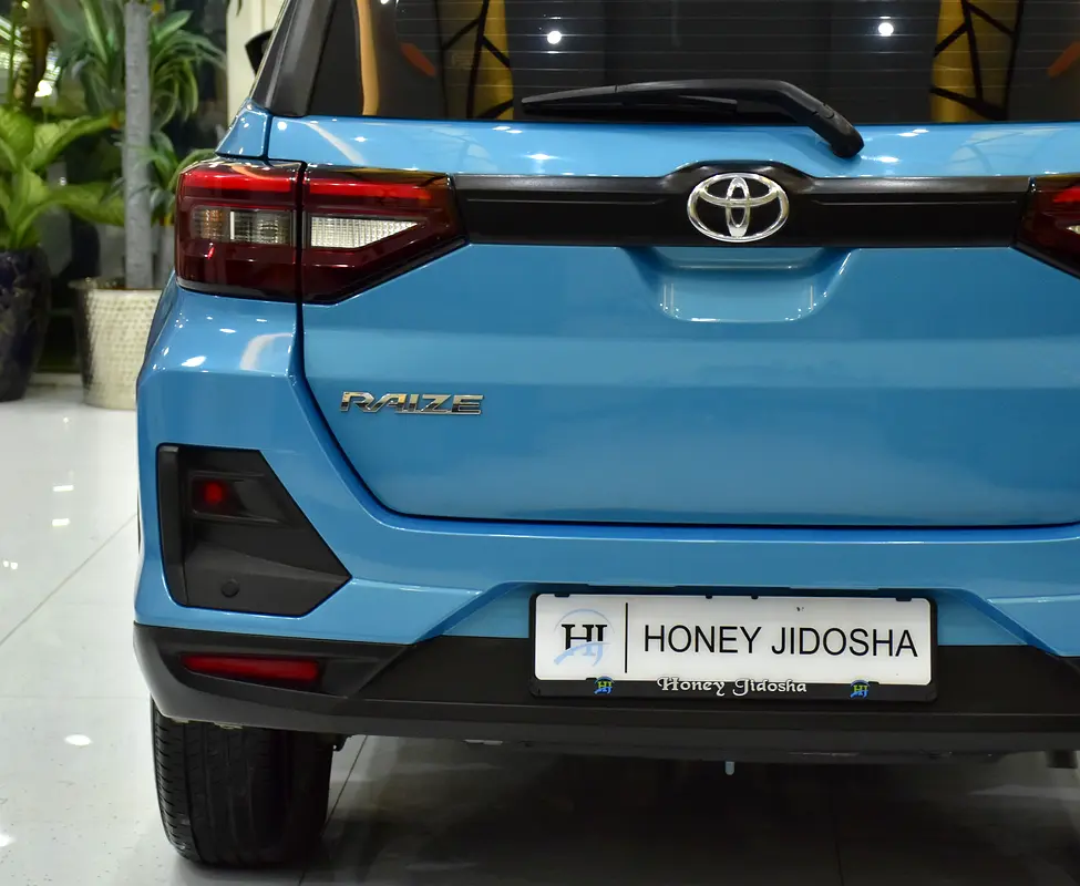 AED 783 EMi at 0% DP | Toyota Raize E ( 2023 Model ) in Blue Color GCC Specs - Image 8