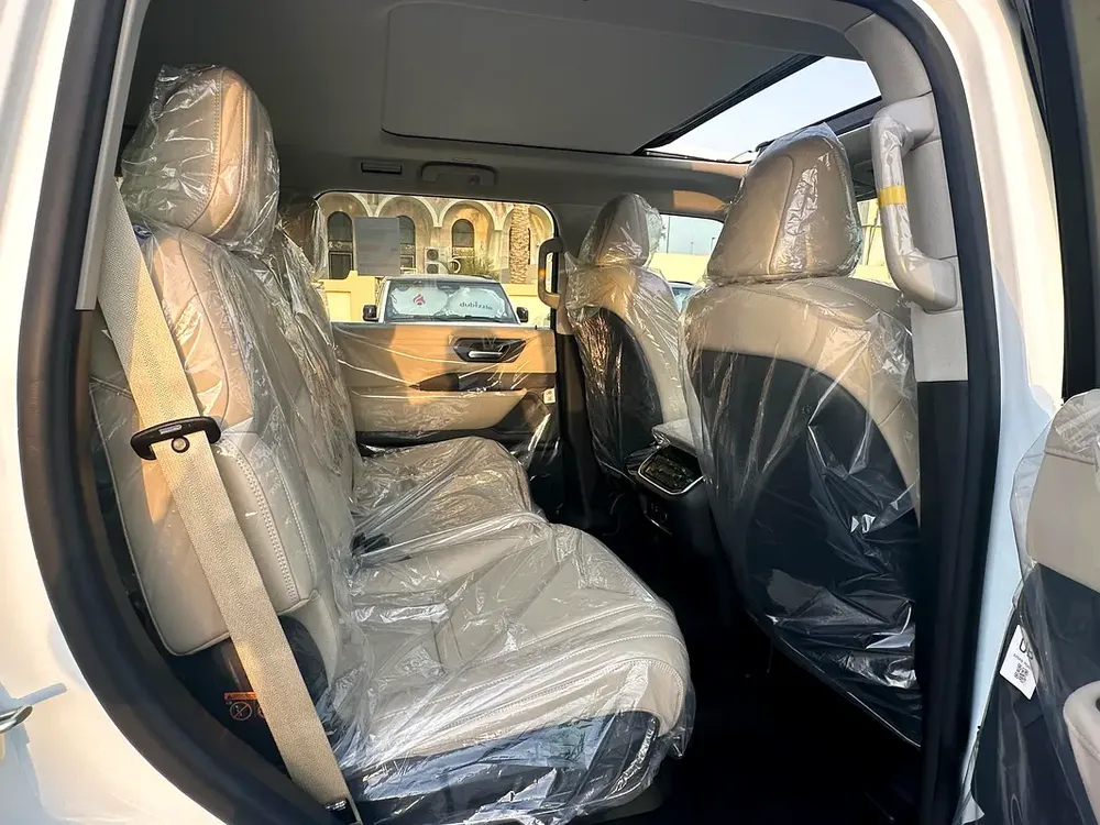 NISSAN PATROL SE T2 V6 3.8L 2026 NEW CAR 0 KM - Image 4