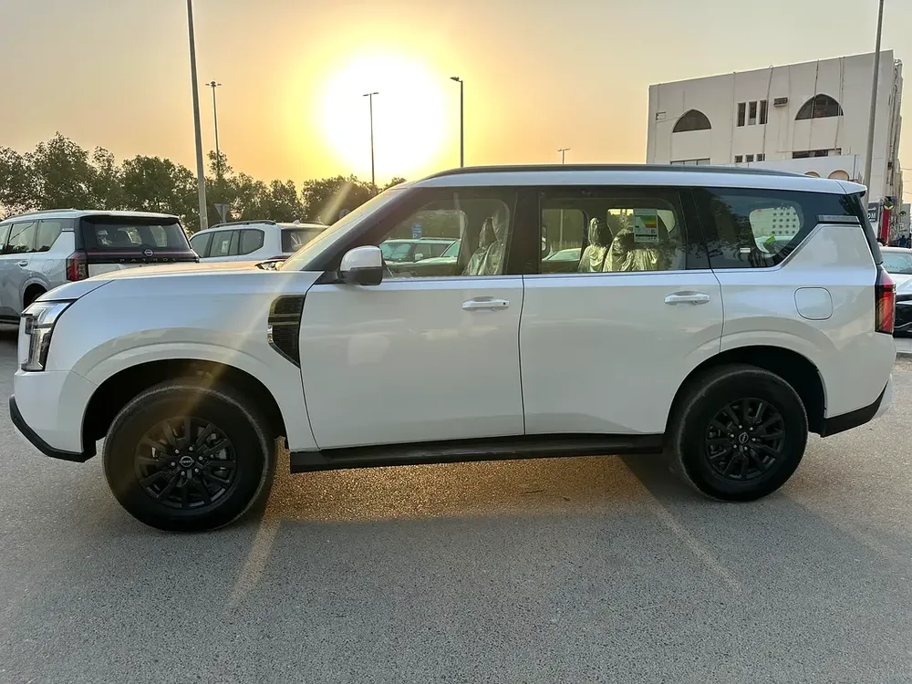 NISSAN PATROL SE T2 V6 3.8L 2026 NEW CAR 0 KM - Image 6