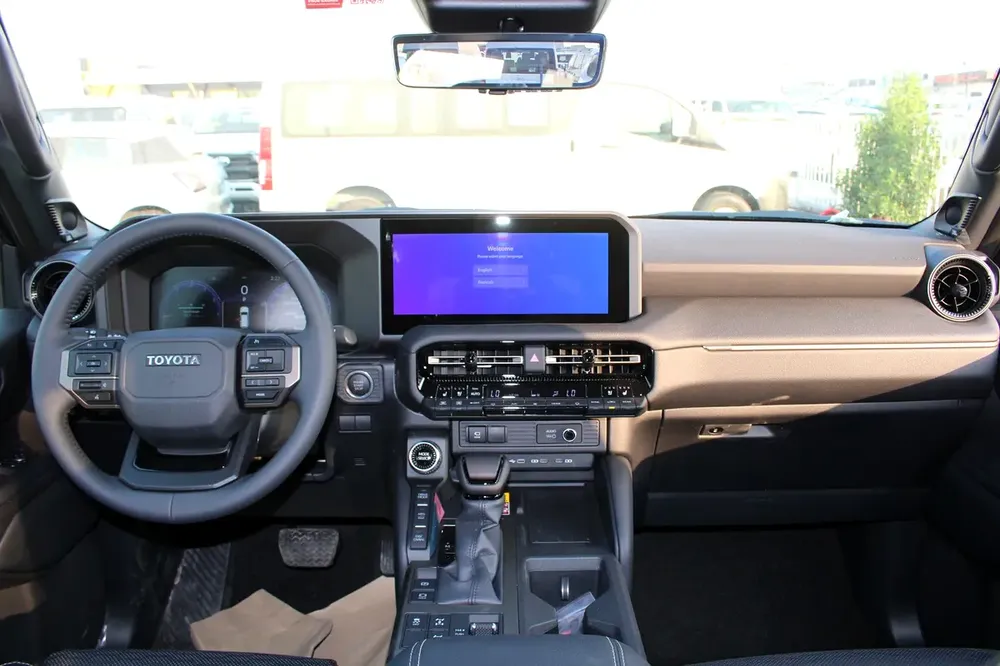 LHD - TOYOTA PRADO 2.4L PETROL 4WD LUXURY AUTO - ONLY CONGO - Image 13