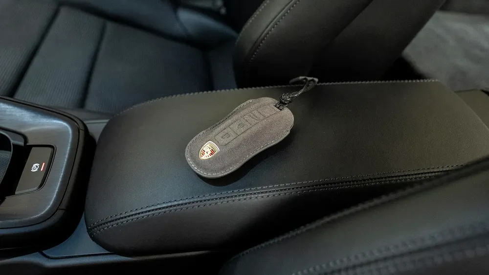 EU SPEC | PORSCHE WARRANTY UNTIL 2026 (EXTENDABLE UP TO 2038) | 3,900 KM | FULL PPF | NEW CONDITION - Image 11