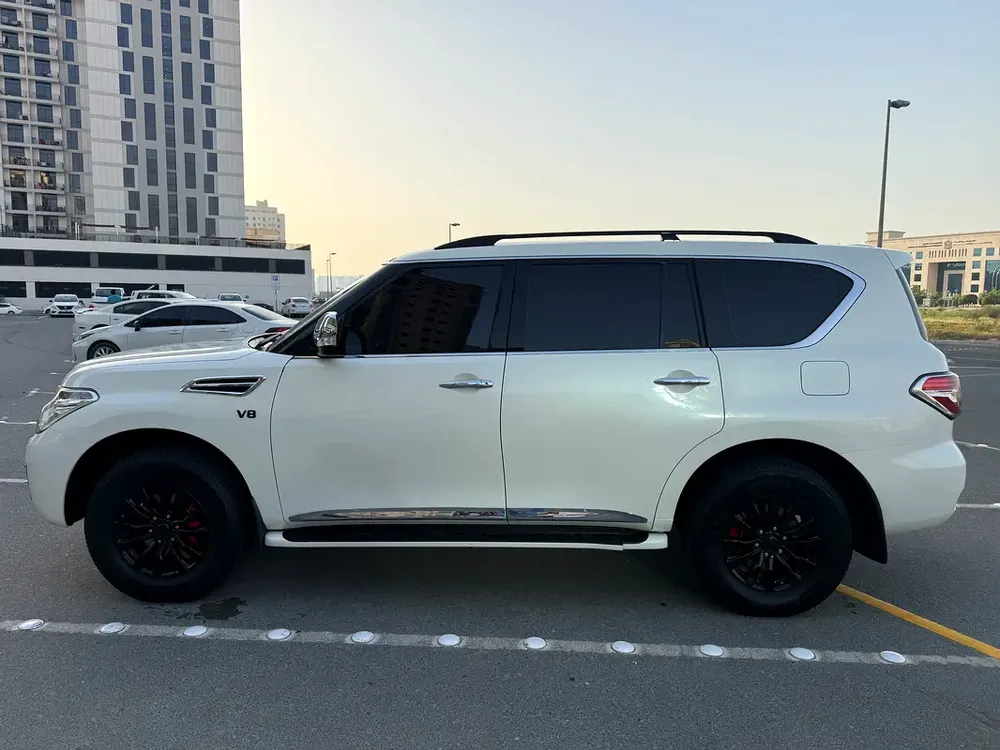 Nissan Patrol SE T2 2016 GCC Specs - Image 4