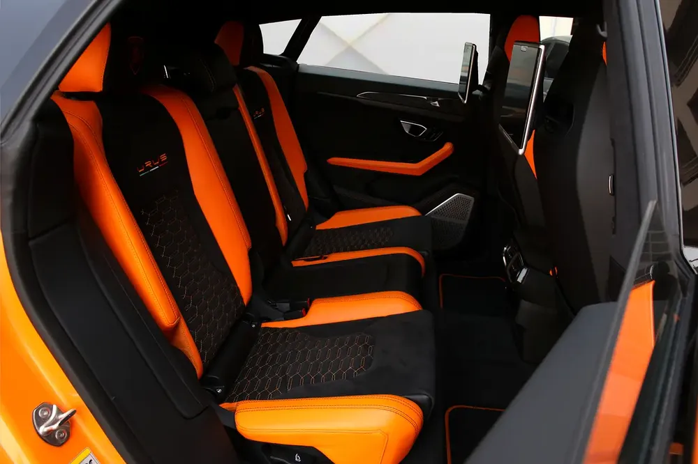 2021 LAMBORGHINI URUS CAPSULE - GCC - CARBON EDITION - FULLY LOADED - Image 20