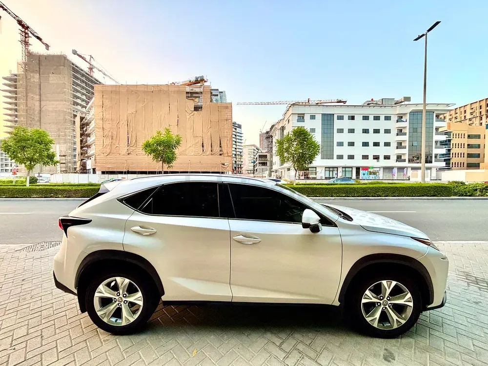 Lexus NX 200t Platinum 2015 | GCC Specs | Well Maintained - Image 5