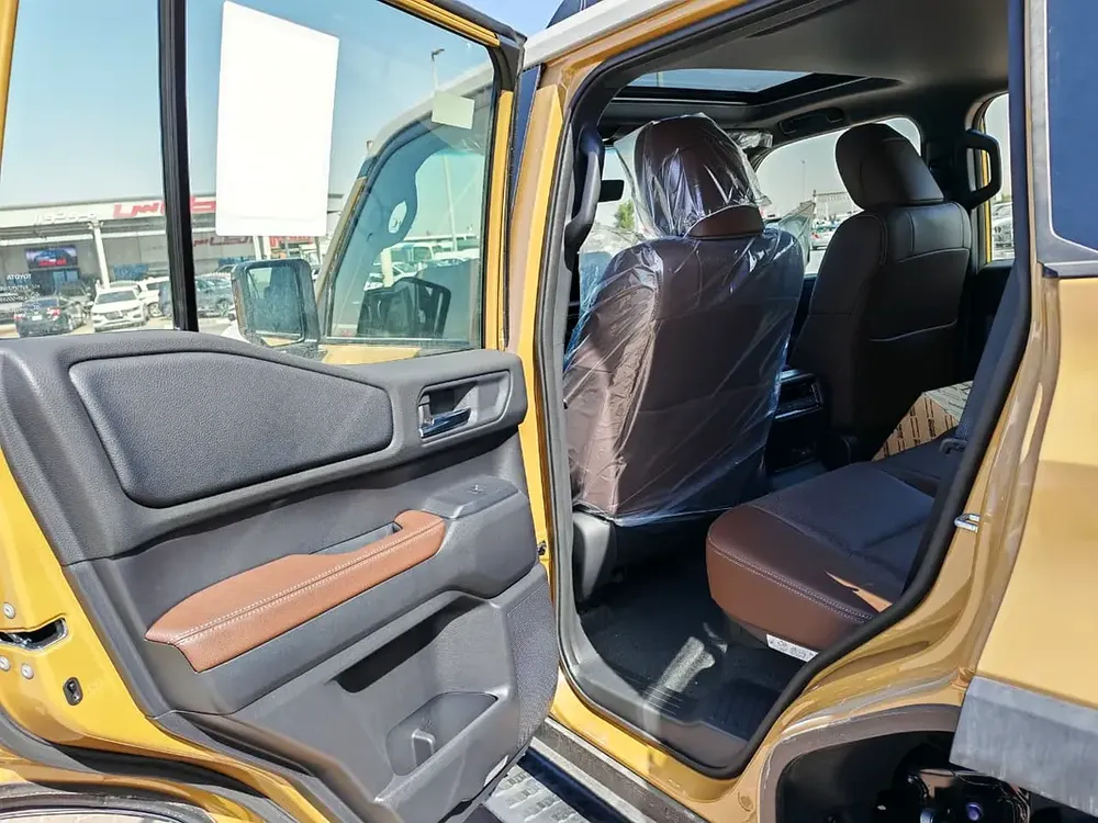 2025 Toyota Prado Adventure Full-Option 7-Seater 2.8L 4-Cyl Turbo Diesel A/T 4WD Export Only - Image 13