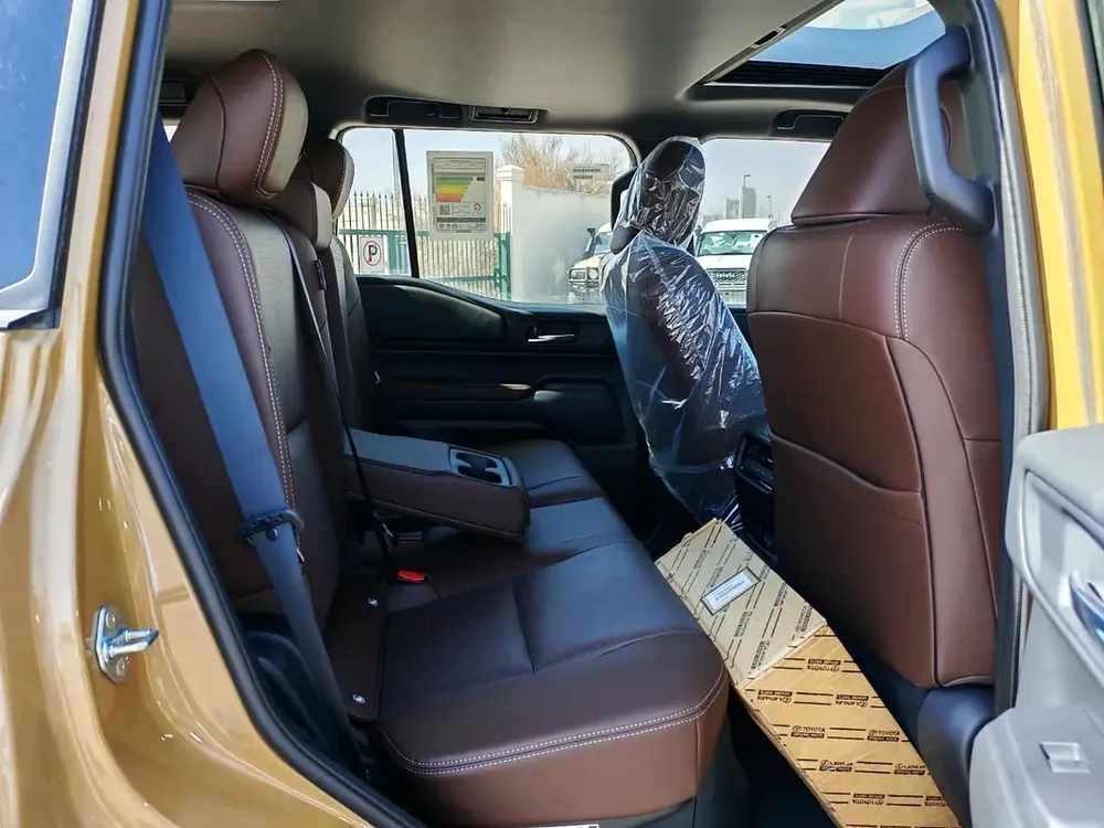 2025 Toyota Prado Adventure Full-Option 7-Seater 2.8L 4-Cyl Turbo Diesel A/T 4WD Export Only - Image 15