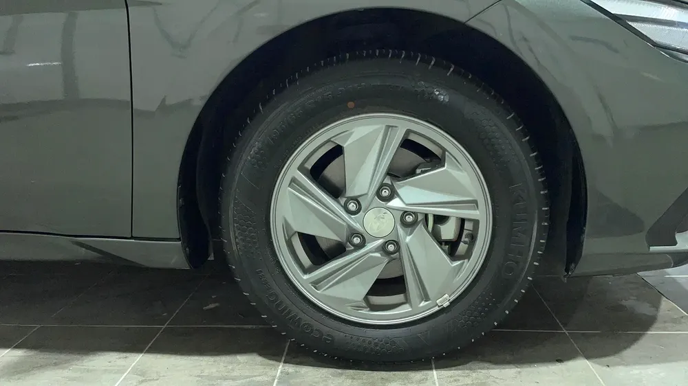 AED 784/m | 0 DP | Free 3 Months Warranty | Service History | 30 Day Return | HYUNDAI ELANTRA 2024 - Image 12