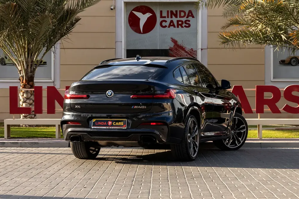 BMW X4 M40i M-KIT 2021 GCC under Warranty with Flexible Down-Payment. - Image 8