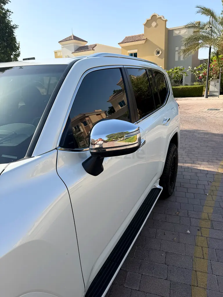 Toyota Landcruiser GCC,very clean,100% accident free,409HP - Image 19
