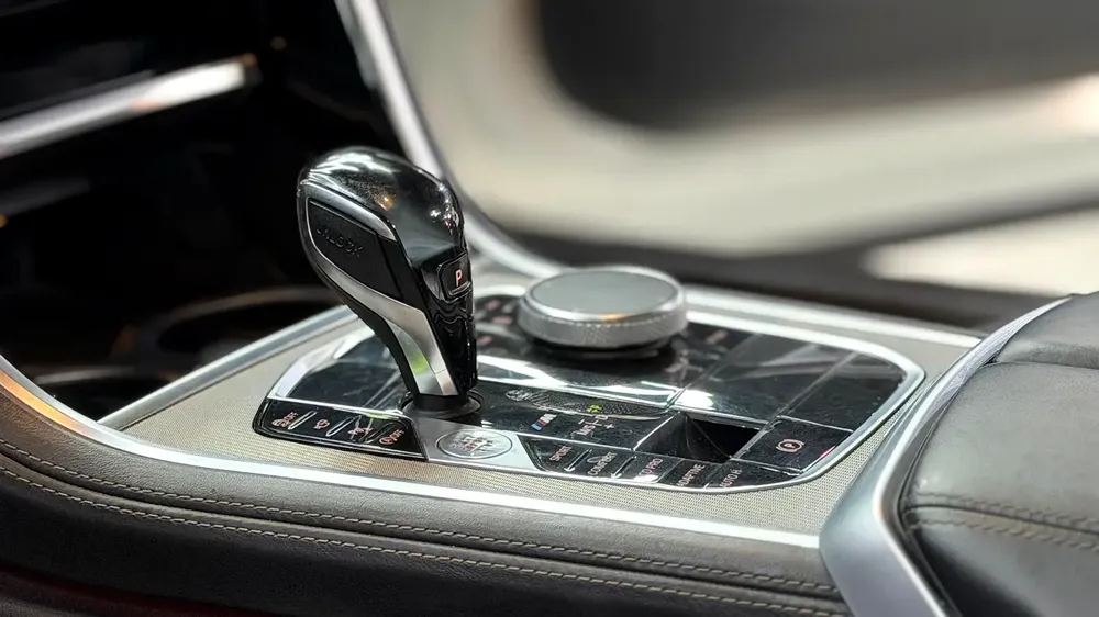 BMW 8-Series M850i xDrive 2019 - American Specs - Image 15