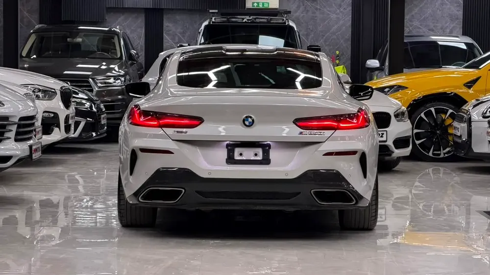 BMW 8-Series M850i xDrive 2019 - American Specs - Image 7