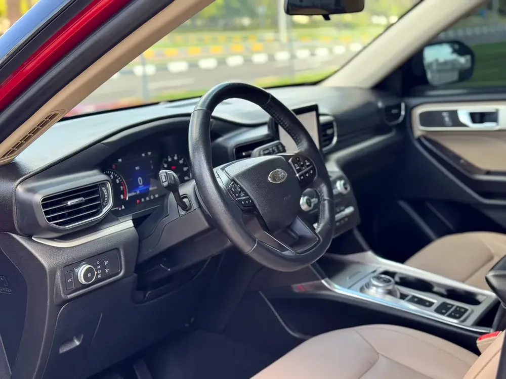 FORD - EXPLORER - 2020 - XLT - VERY GOOD CONDITION - Image 13