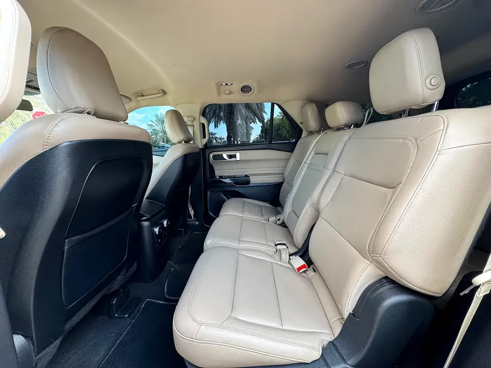 FORD - EXPLORER - 2020 - XLT - VERY GOOD CONDITION - Image 14